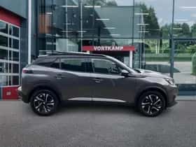 Peugeot 2008 (2019) thumbnail 4