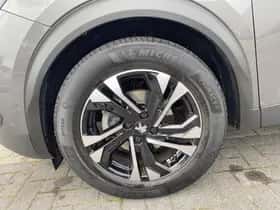 Peugeot 2008 (2019) thumbnail 9