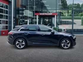 Audi e-tron (2020) thumbnail 4