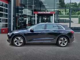 Audi e-tron (2020) thumbnail 8