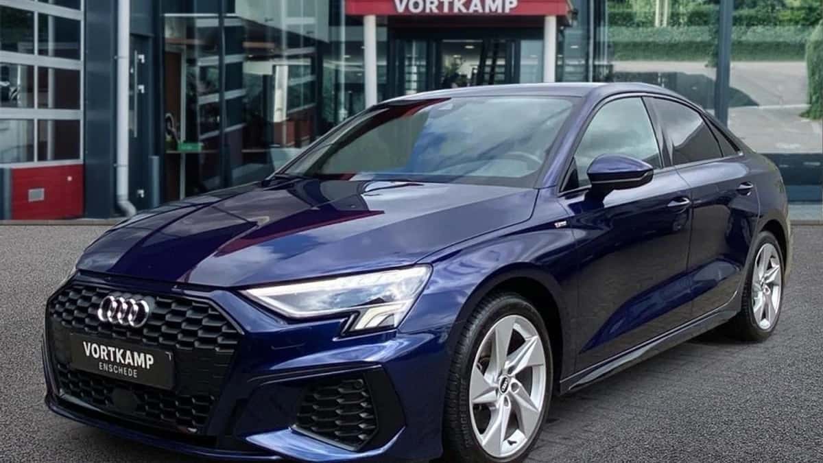 Audi A3 (2021) — foto 1