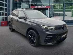 Volkswagen Tiguan (2025) thumbnail 3
