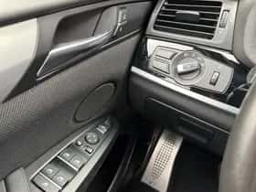 BMW X3 (2017) thumbnail 18