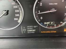 BMW X3 (2017) thumbnail 24