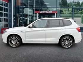 BMW X3 (2017) thumbnail 8