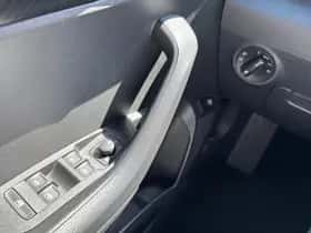 Škoda Karoq (2019) thumbnail 18