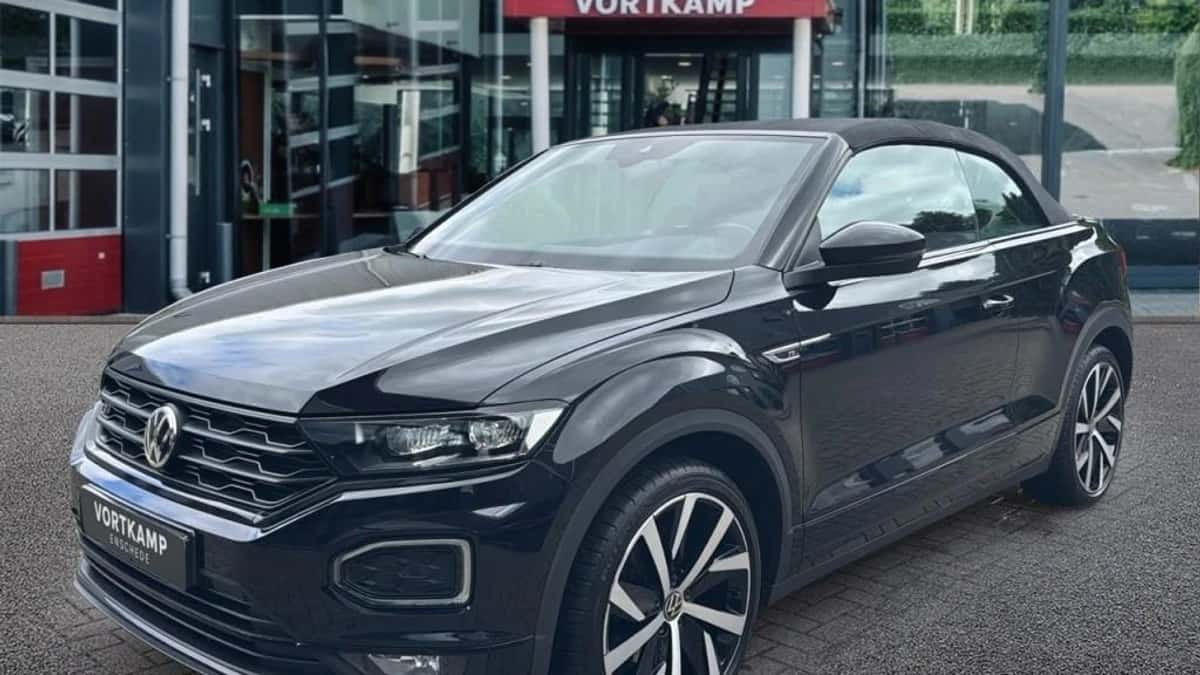 Volkswagen T-Roc (2020) — foto 1