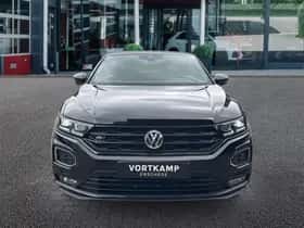 Volkswagen T-Roc (2020) thumbnail 2