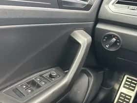 Volkswagen T-Roc (2020) thumbnail 18