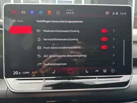 Volkswagen Golf (2026) thumbnail 25