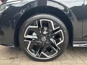 Volkswagen Golf (2026) thumbnail 9