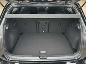 Volkswagen Golf (2026) thumbnail 10