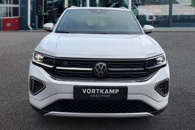 Volkswagen T-Cross (2026) thumbnail 2