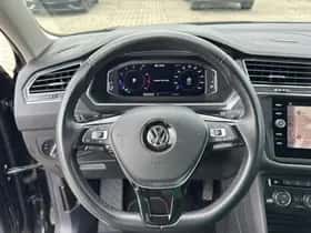 Volkswagen Tiguan (2021) thumbnail 12