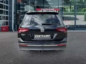 Volkswagen Tiguan (2021) thumbnail 5