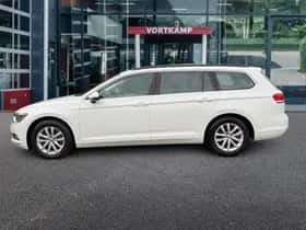 Volkswagen Passat (2015) thumbnail 8