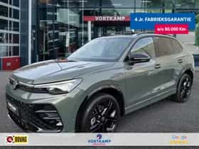 Volkswagen Tiguan (2025) thumbnail 1