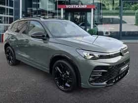 Volkswagen Tiguan (2025) thumbnail 3