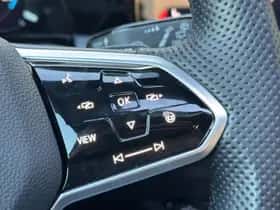 Volkswagen Golf (2021) thumbnail 17