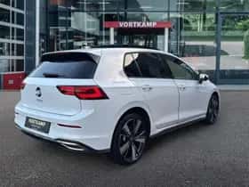Volkswagen Golf (2021) thumbnail 5