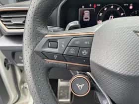 CUPRA Leon (2024) thumbnail 16