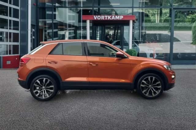 Volkswagen T-Roc (2018) thumbnail 4