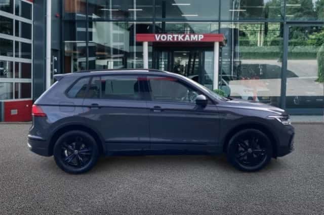 Volkswagen Tiguan (2022) thumbnail 4