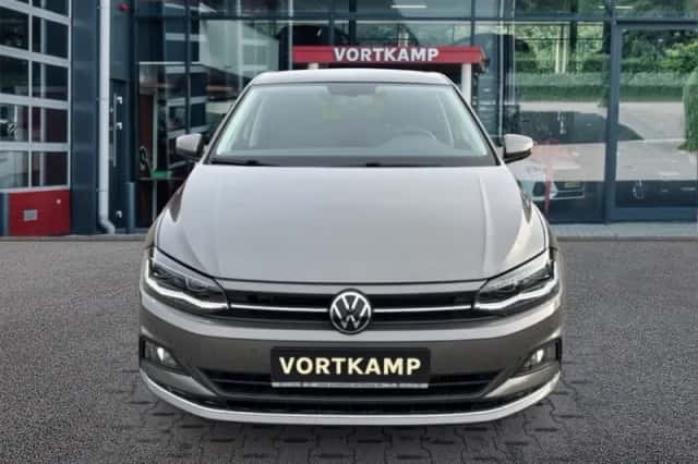 Volkswagen Polo (2021) thumbnail 2