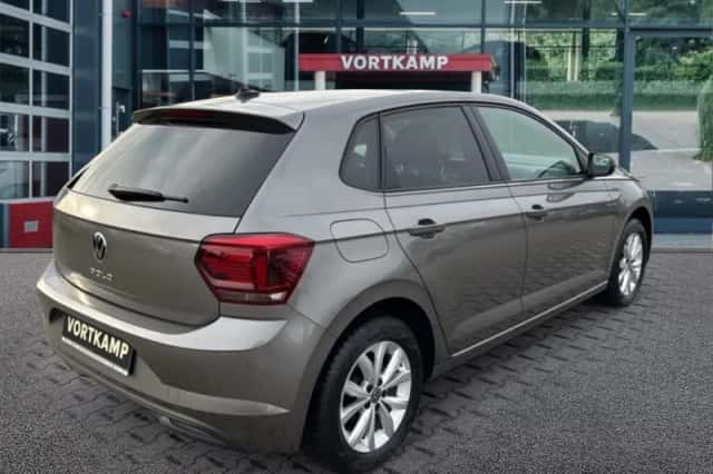 Volkswagen Polo (2021) thumbnail 5