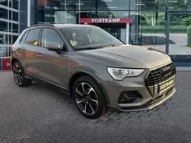 Audi Q3 (2023) thumbnail 3