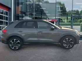 Audi Q3 (2023) thumbnail 4