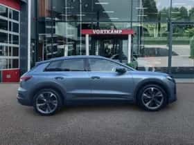 Audi Q4 thumbnail 4