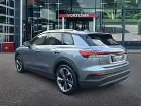 Audi Q4 thumbnail 7