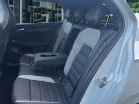 Volkswagen Golf (2026) thumbnail 15