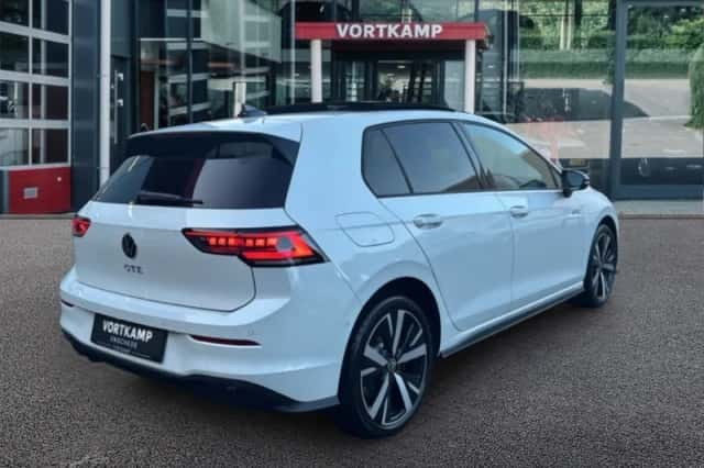 Volkswagen Golf (2026) thumbnail 5