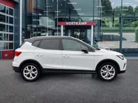 SEAT Arona (2022) thumbnail 4