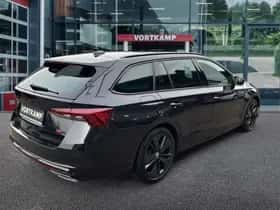 Škoda Octavia (2022) thumbnail 5