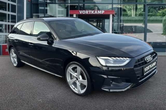 Audi A4 (2023) thumbnail 3