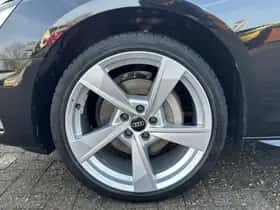 Audi A4 (2023) thumbnail 9