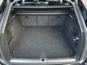 Audi A4 (2023) thumbnail 10