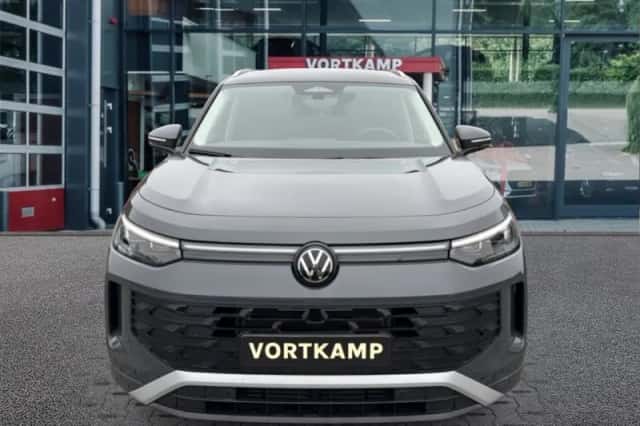 Volkswagen TAYRON (2026) thumbnail 2