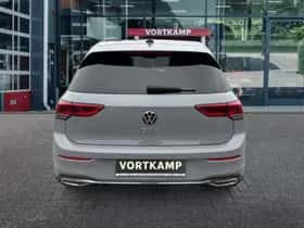 Volkswagen Golf (2021) thumbnail 6