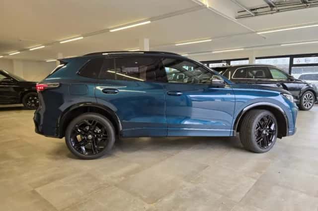 Volkswagen Tiguan (2026) thumbnail 3