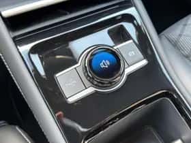 Volkswagen Tiguan (2026) thumbnail 26