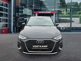 Audi A3 (2022) thumbnail 2