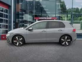 Volkswagen Golf (2022) thumbnail 8