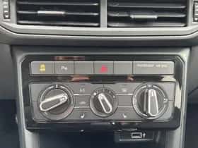 Volkswagen T-Cross (2019) thumbnail 18