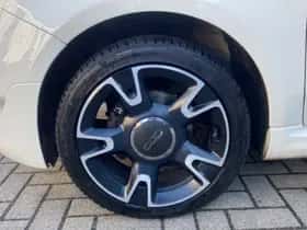 Fiat 500C (2017) thumbnail 9