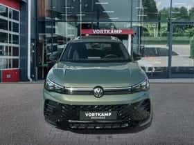 Volkswagen Tiguan (2026) thumbnail 2