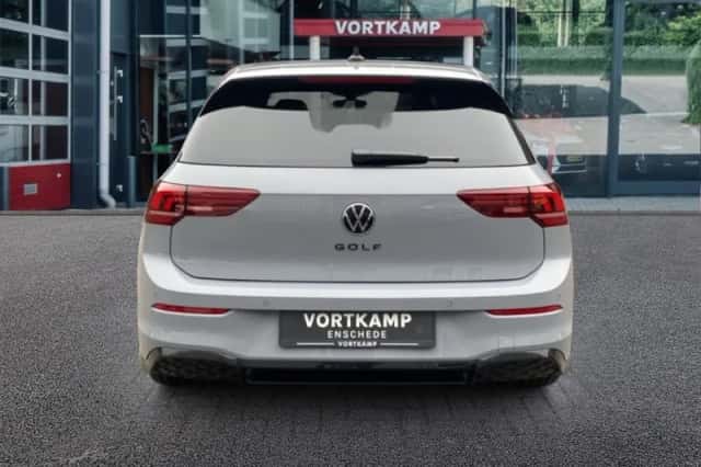 Volkswagen Golf (2026) thumbnail 6